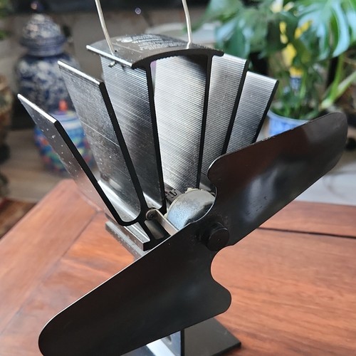 Stove fan heat - powered, 2